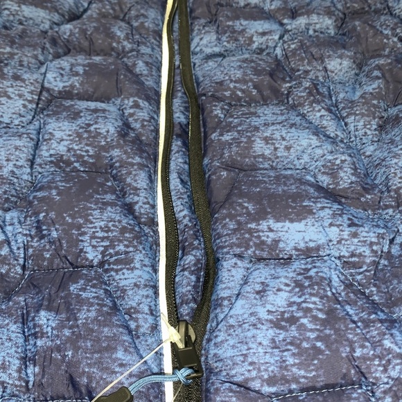 ASICS Lightweight Puffer Coat S - Picture 10 of 16